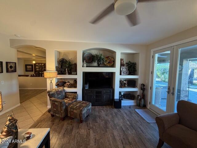 LAVEEN COMMONS - Residential
