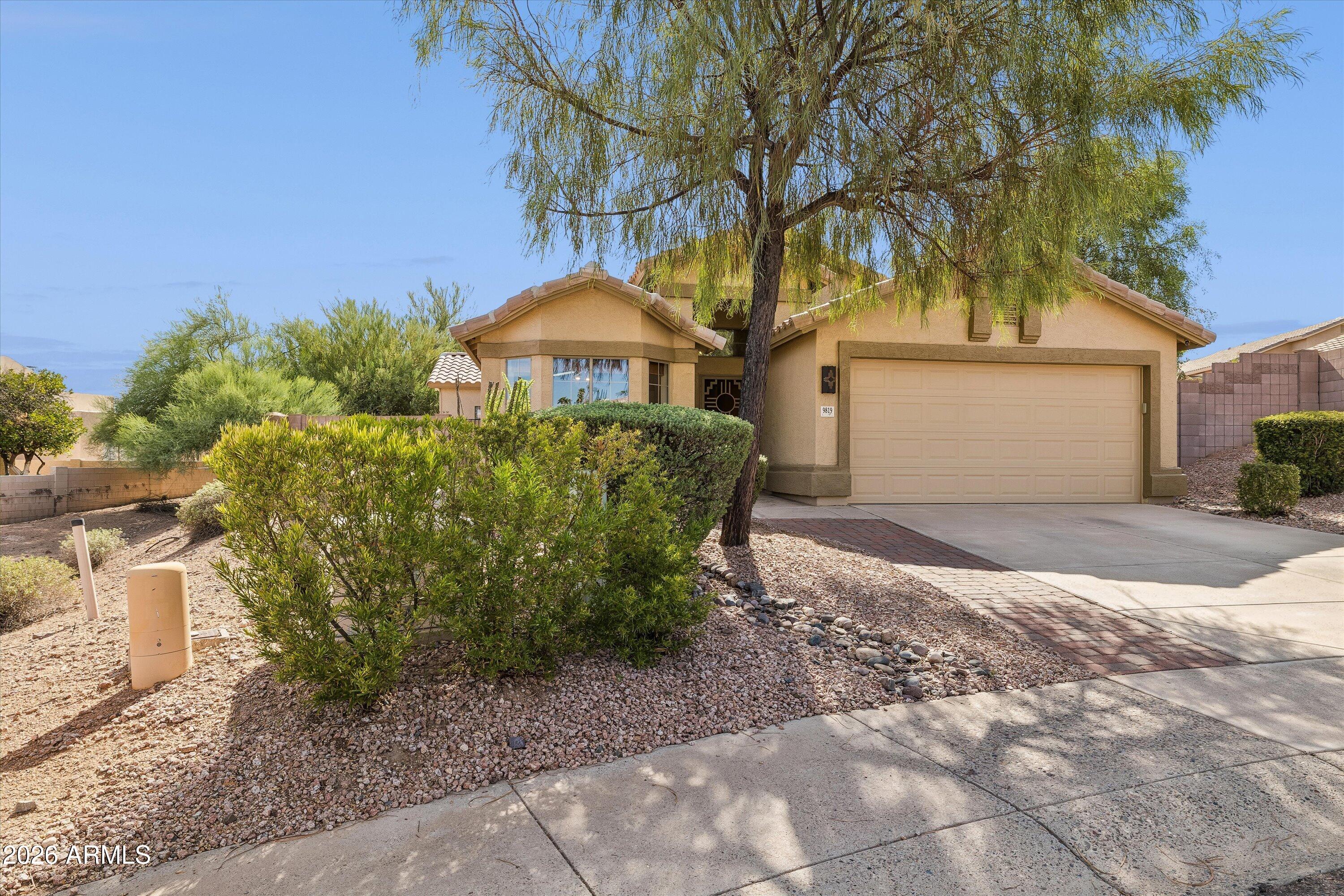 9819 N SUNRISE Circle