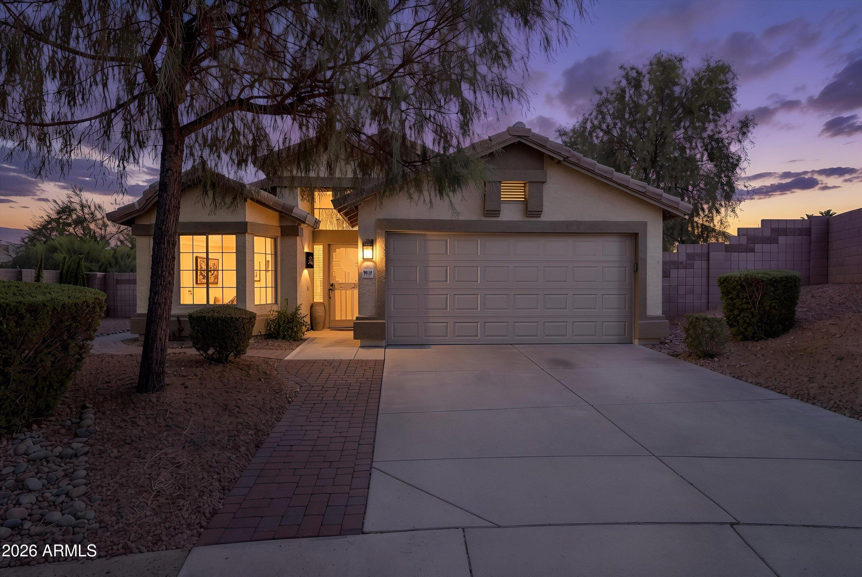 9819 N SUNRISE Circle