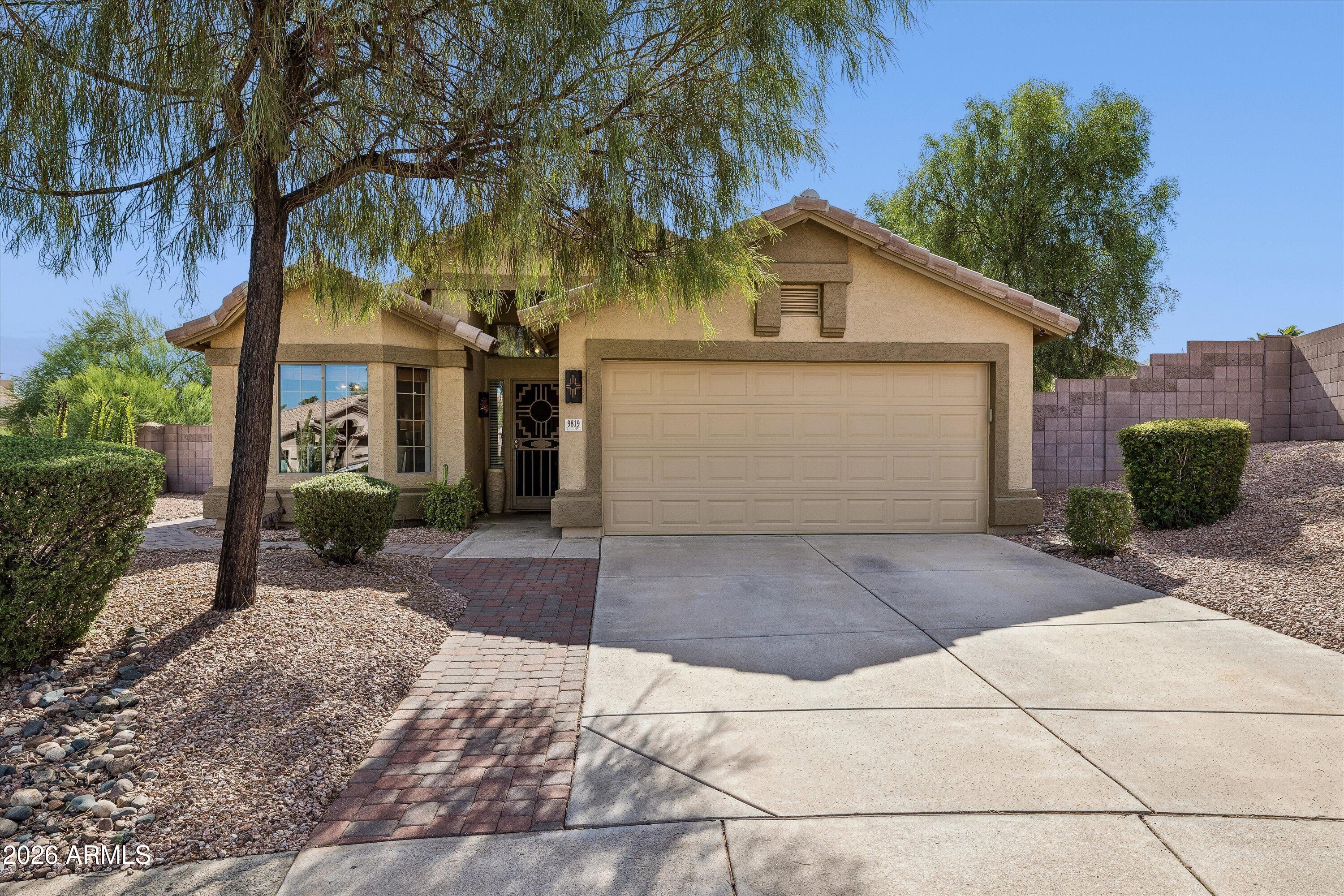 9819 N SUNRISE Circle