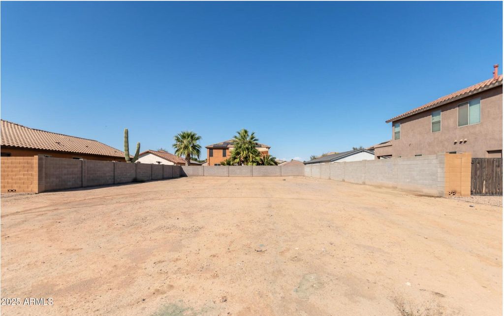 Photo of 45674 W Meadows Lane #88, Maricopa, AZ 85139 (MLS # 6876939)