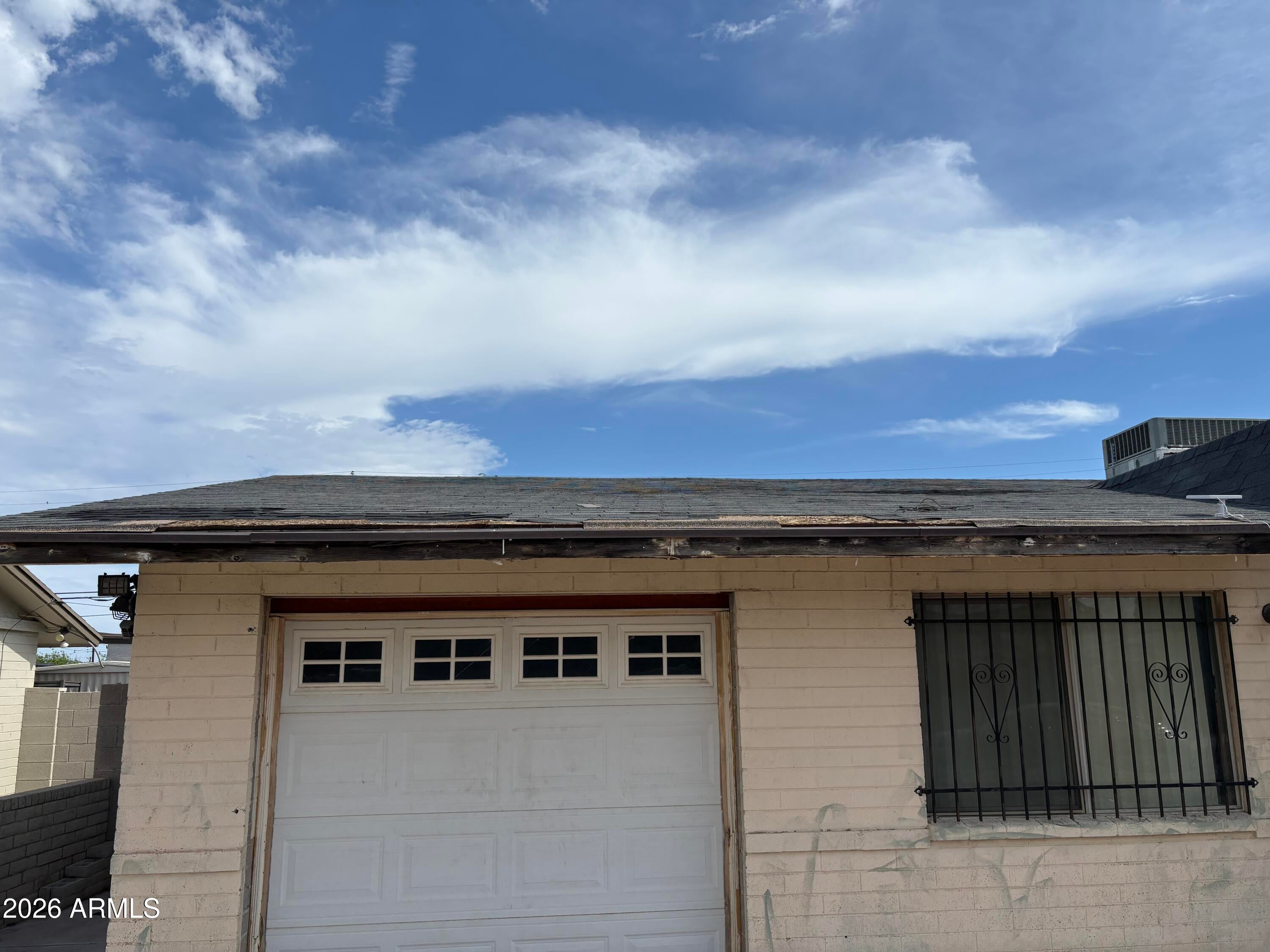 2108 E ALTA VISTA Road