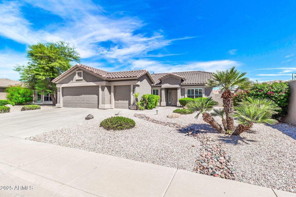 Photo of 3624 E County Down Drive, Chandler, AZ 85249 (MLS # 6911405)