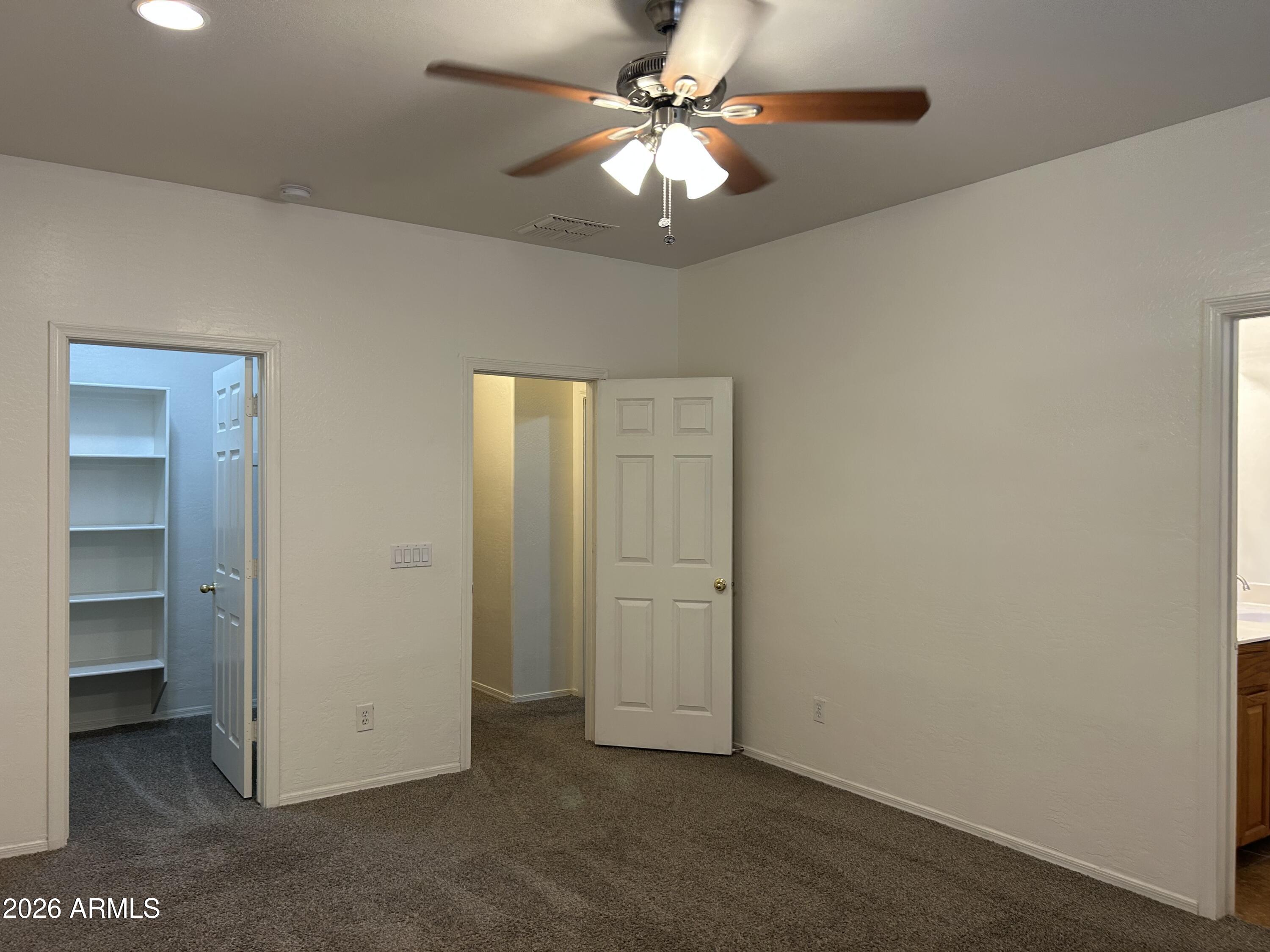 2186 W AGRARIAN HILLS Drive