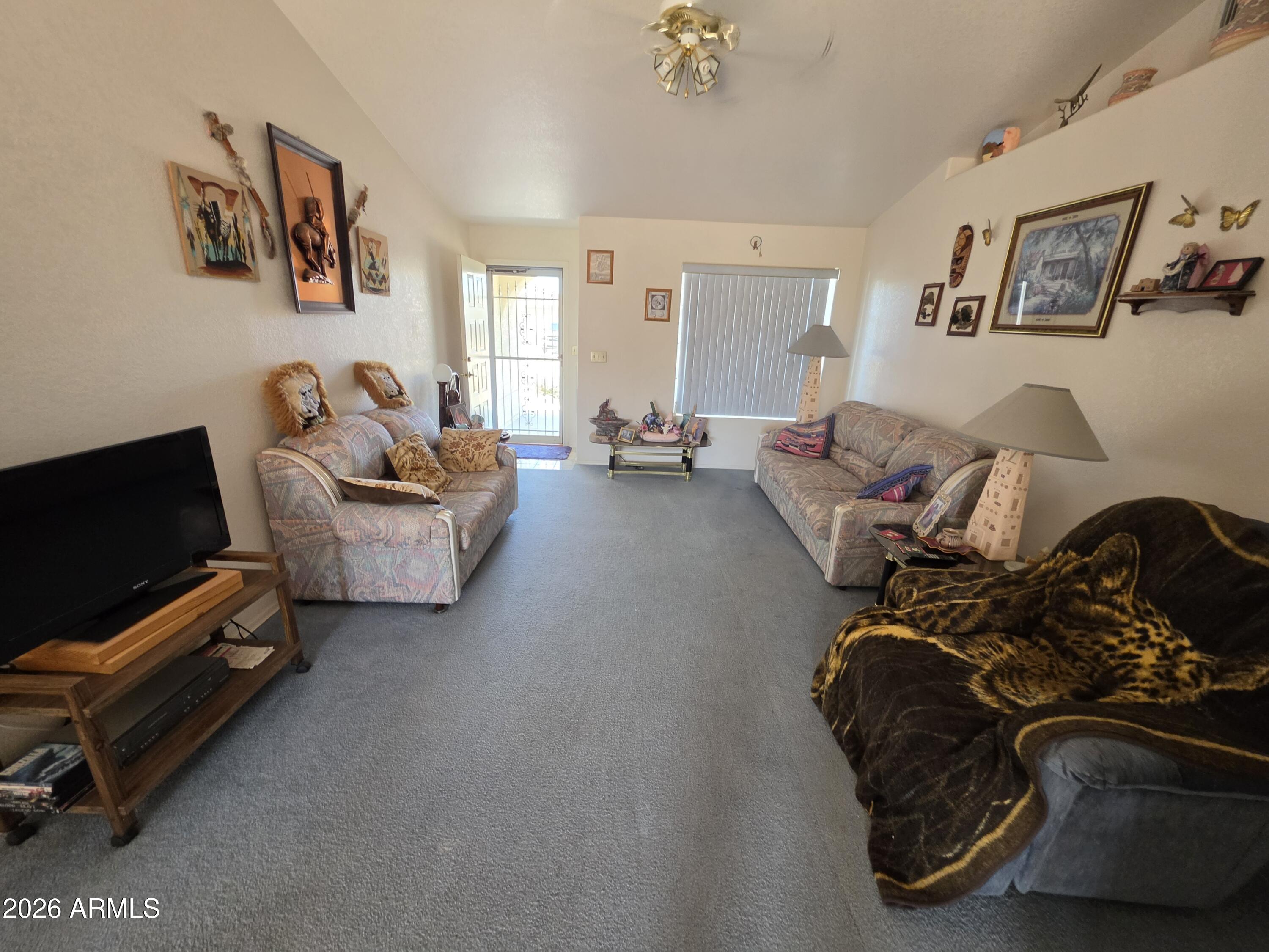 8241 W CYPRESS POINT Circle
