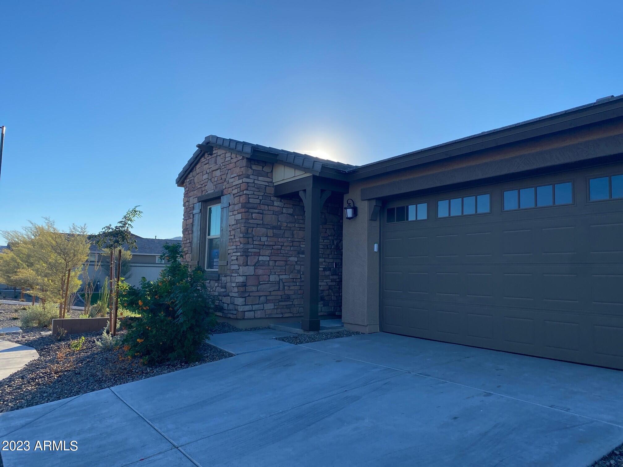 1651 W Paseo Way