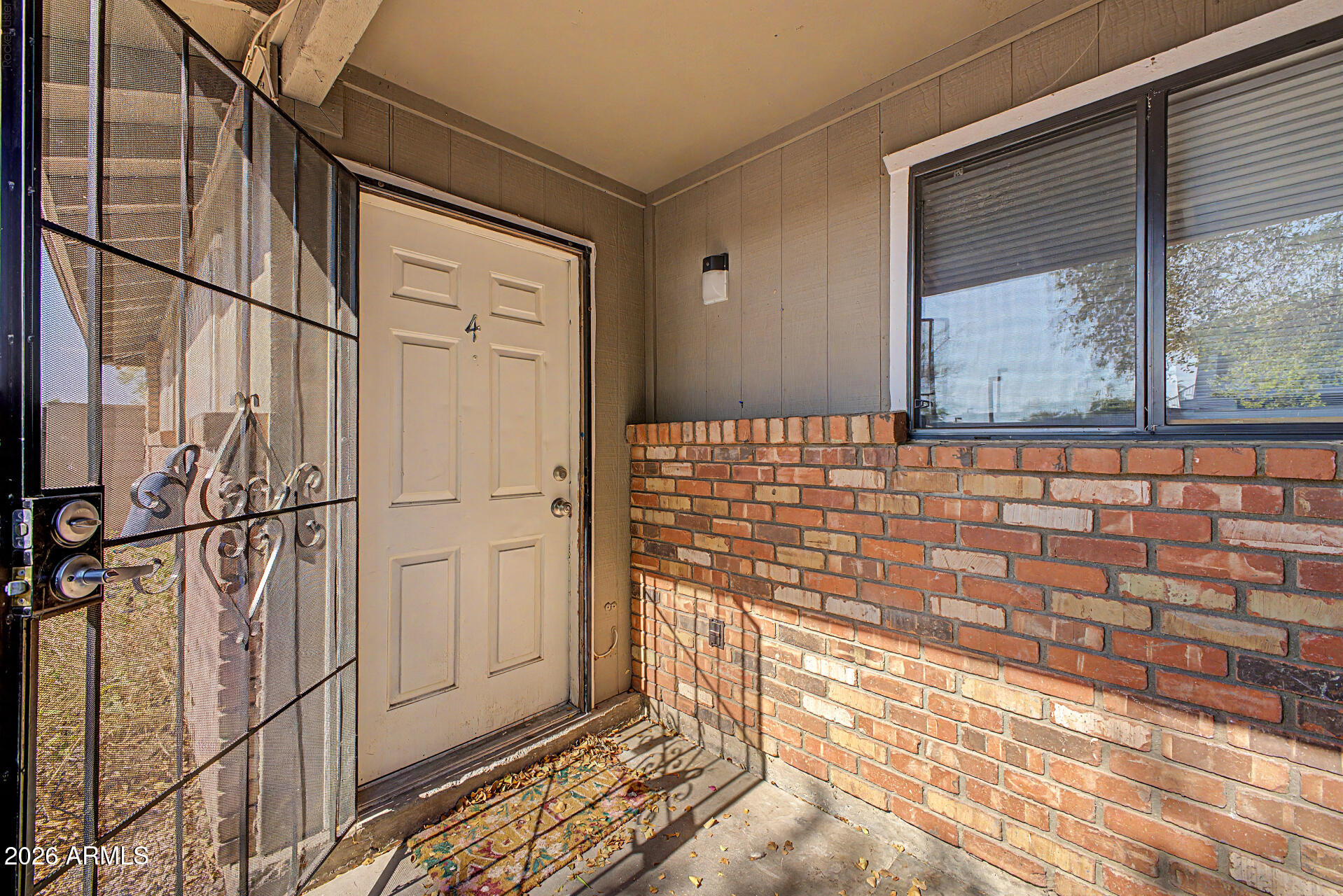 Photo 1 of 28 — 2931 E Beck Lane 4, Phoenix, AZ 85032