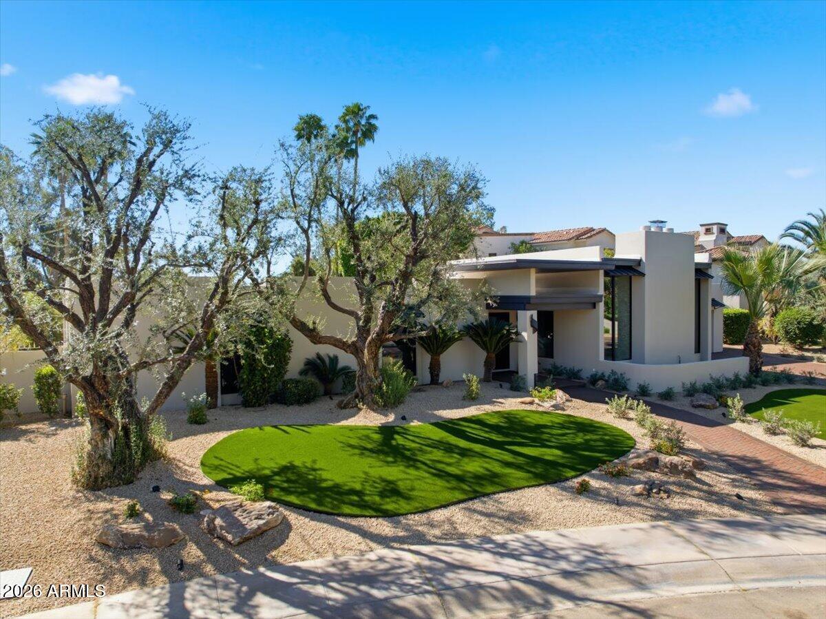 7643 E VIA DEL PLACITO --