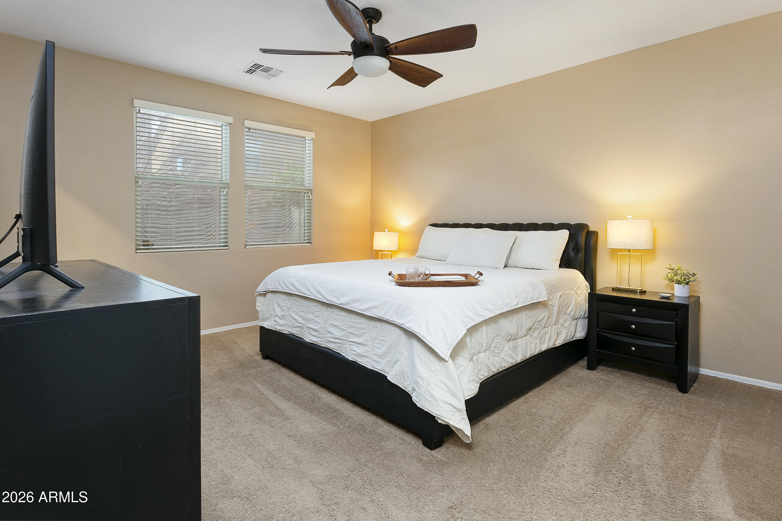 12041 W COTTONTAIL Lane