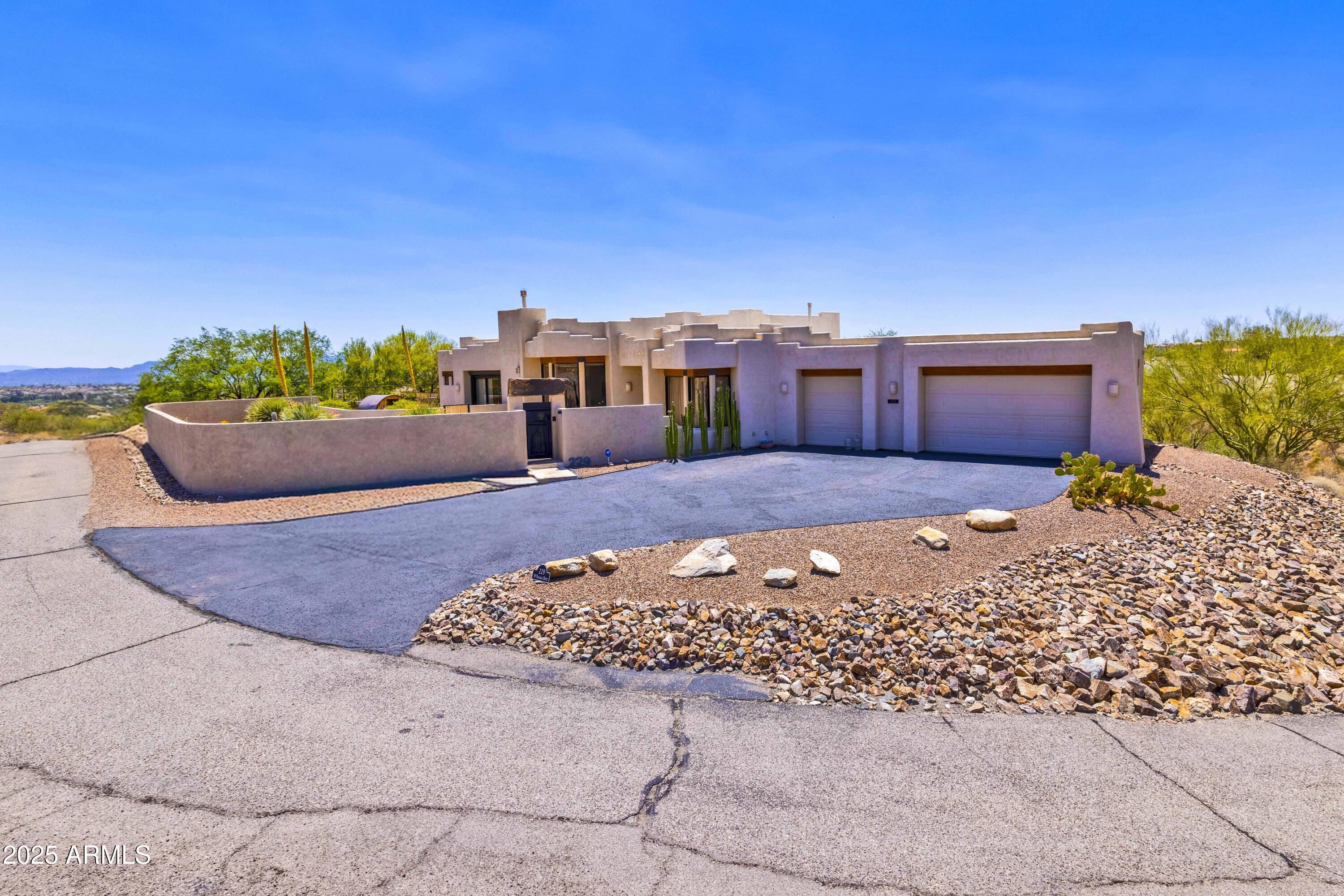 229 W NARANJA Drive