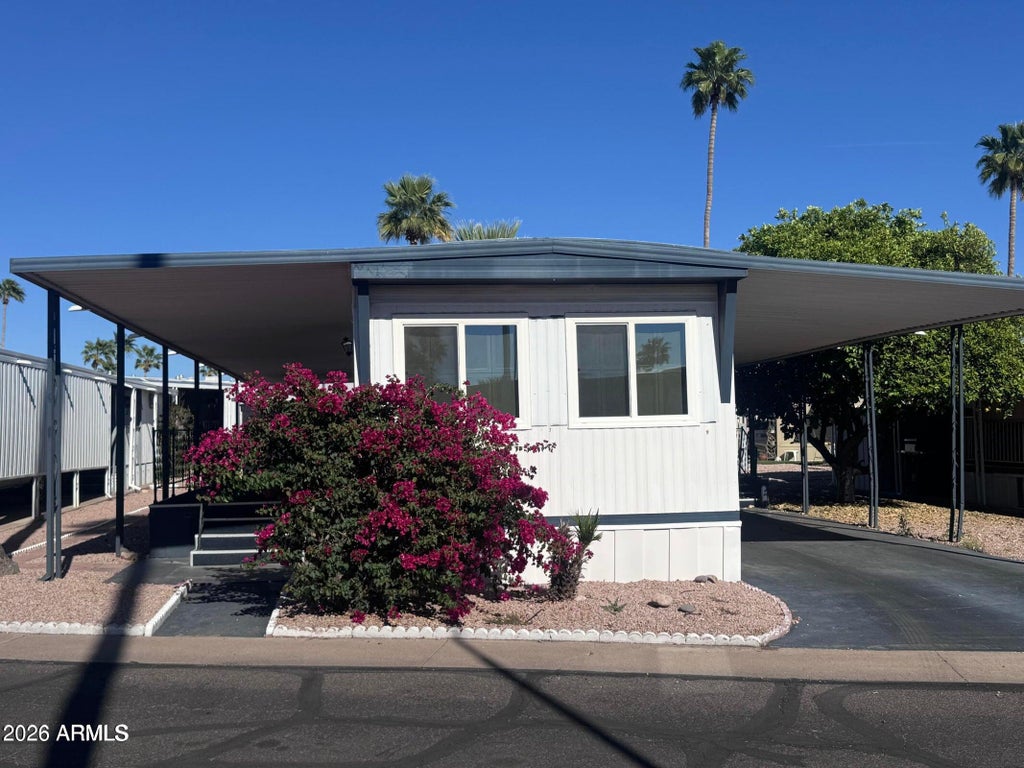 Photo of 11425 E University Drive #124, Apache Junction, AZ 85120 (MLS # 7085890)