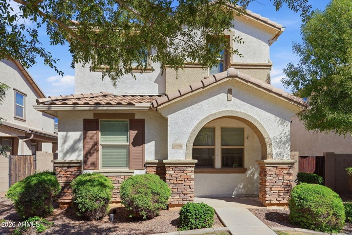 Photo 1 of 40 — 3626 E LARSON Lane, Gilbert, AZ 85295