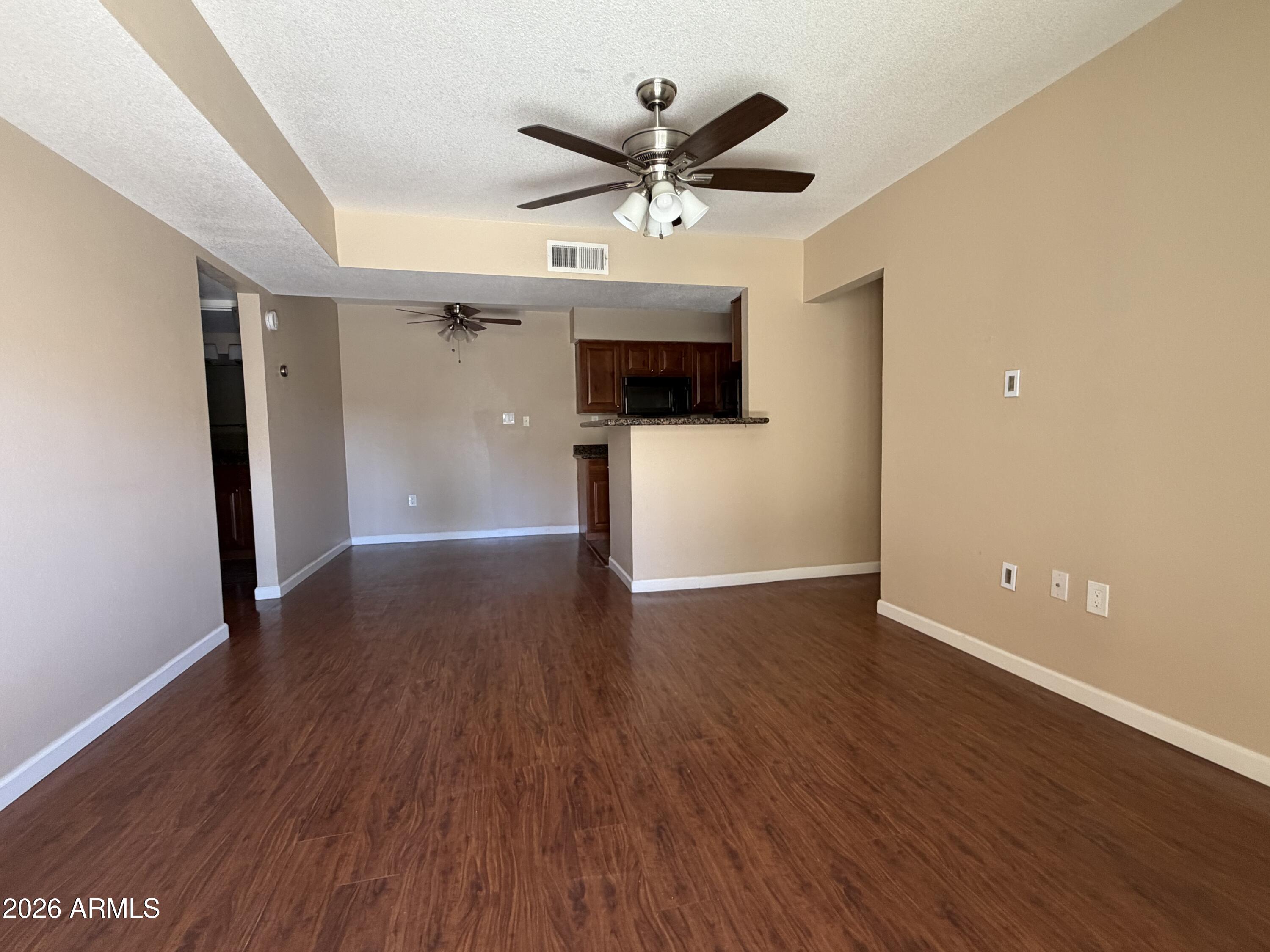 5877 N GRANITE REEF Road 1151