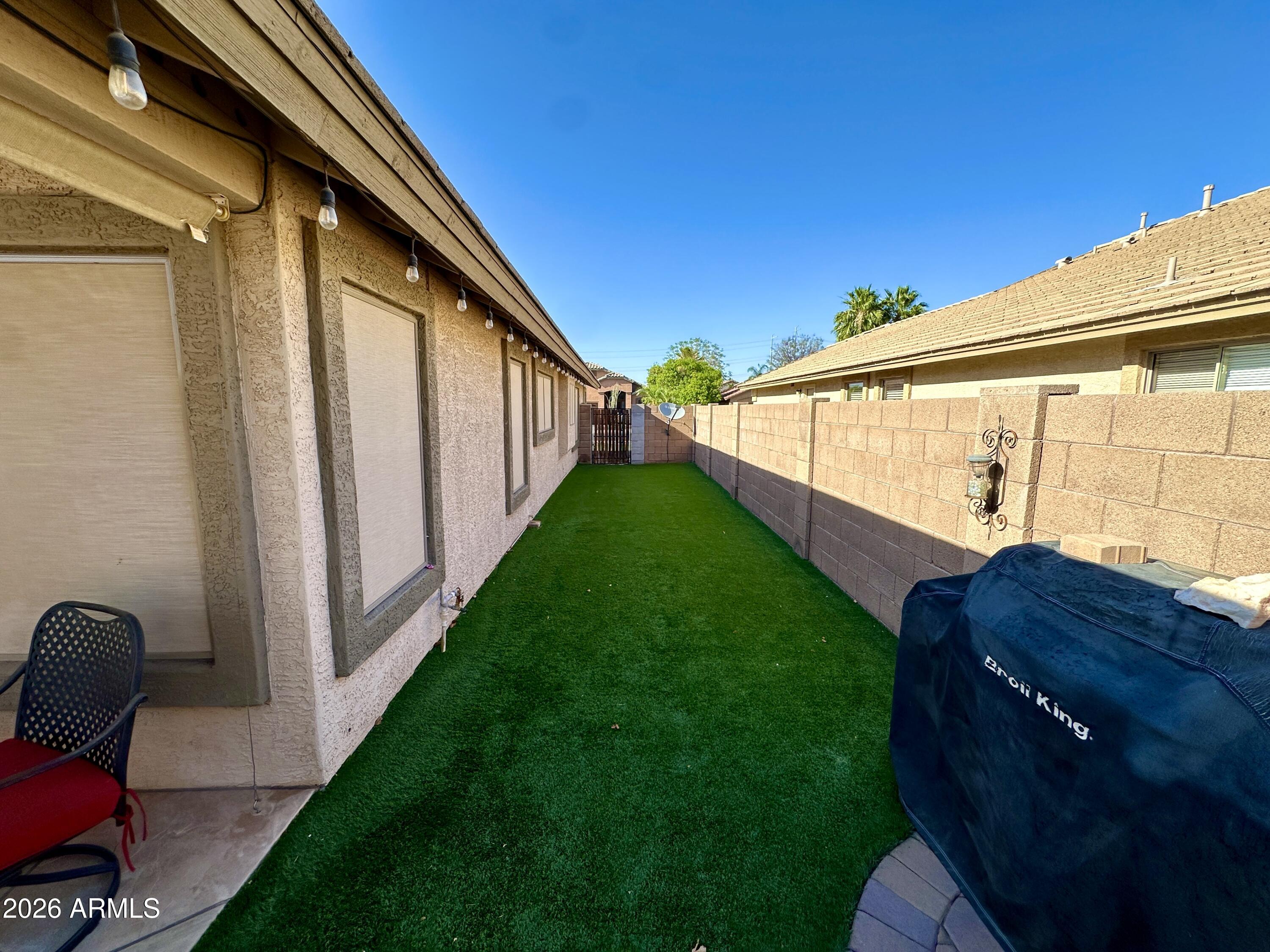 MERIDIAN POINTE - Residential