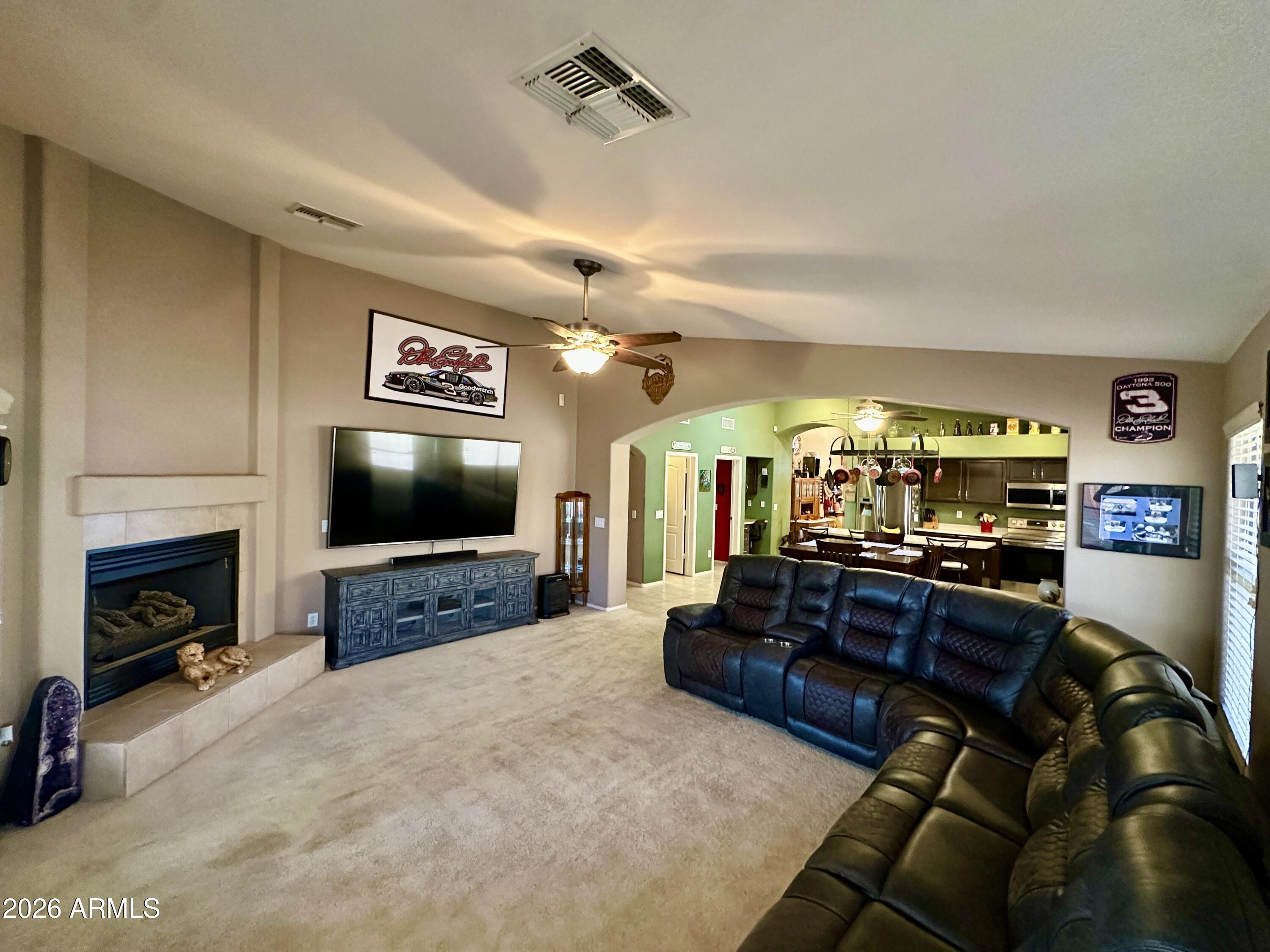 MERIDIAN POINTE - Residential