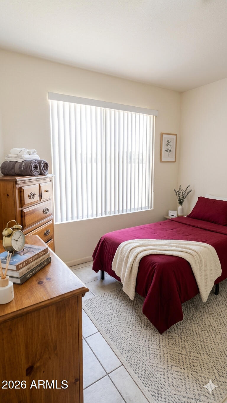 5369 W AUGUSTA Avenue