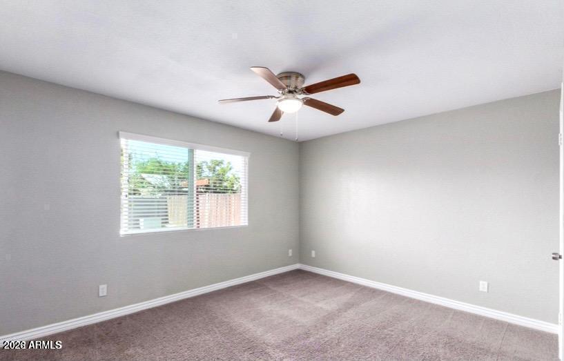 7127 W VERMONT Avenue