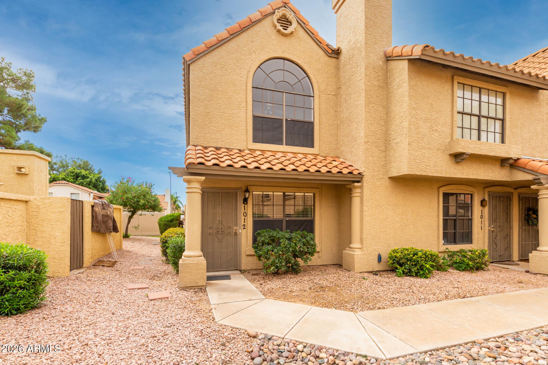 5704 E Aire Libre Avenue 1012