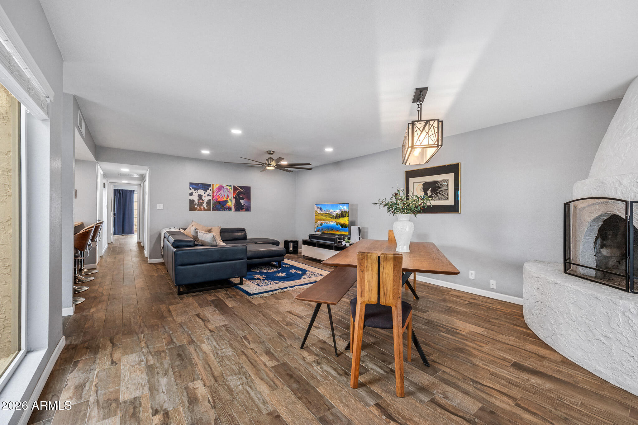 1725 N DATE Street 26