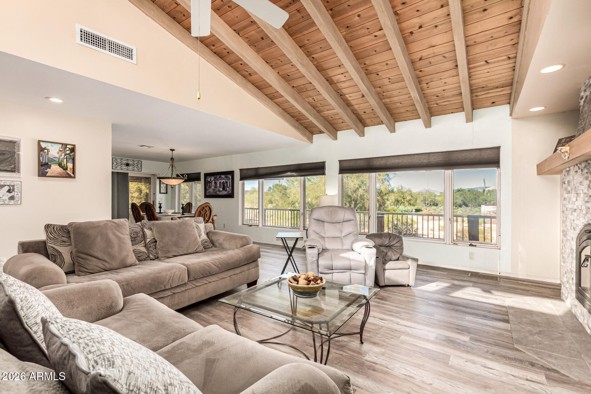 5626 E WINDSTONE Trail