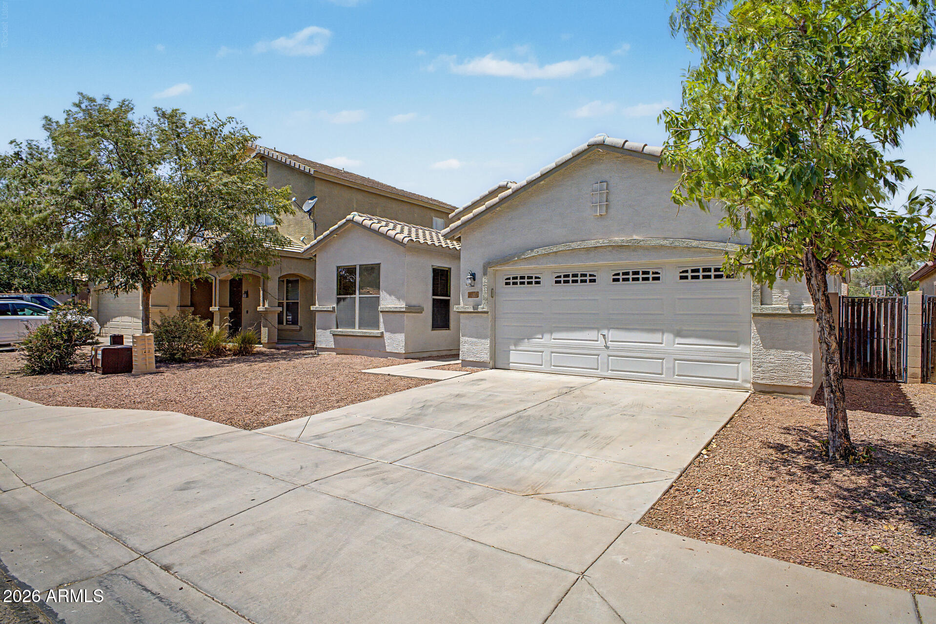 4426 W BURGESS Lane
