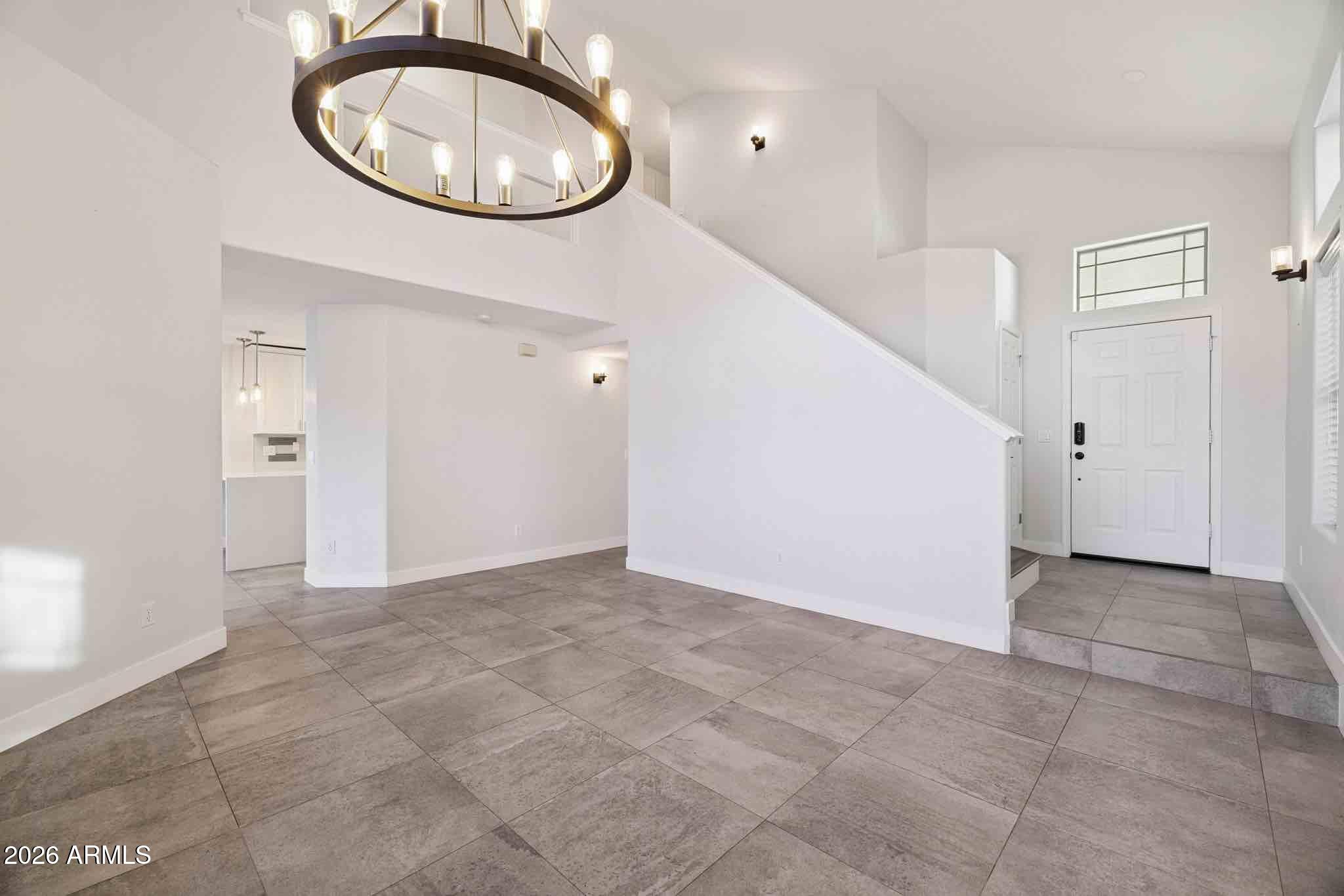 5050 E ROBERTA Drive