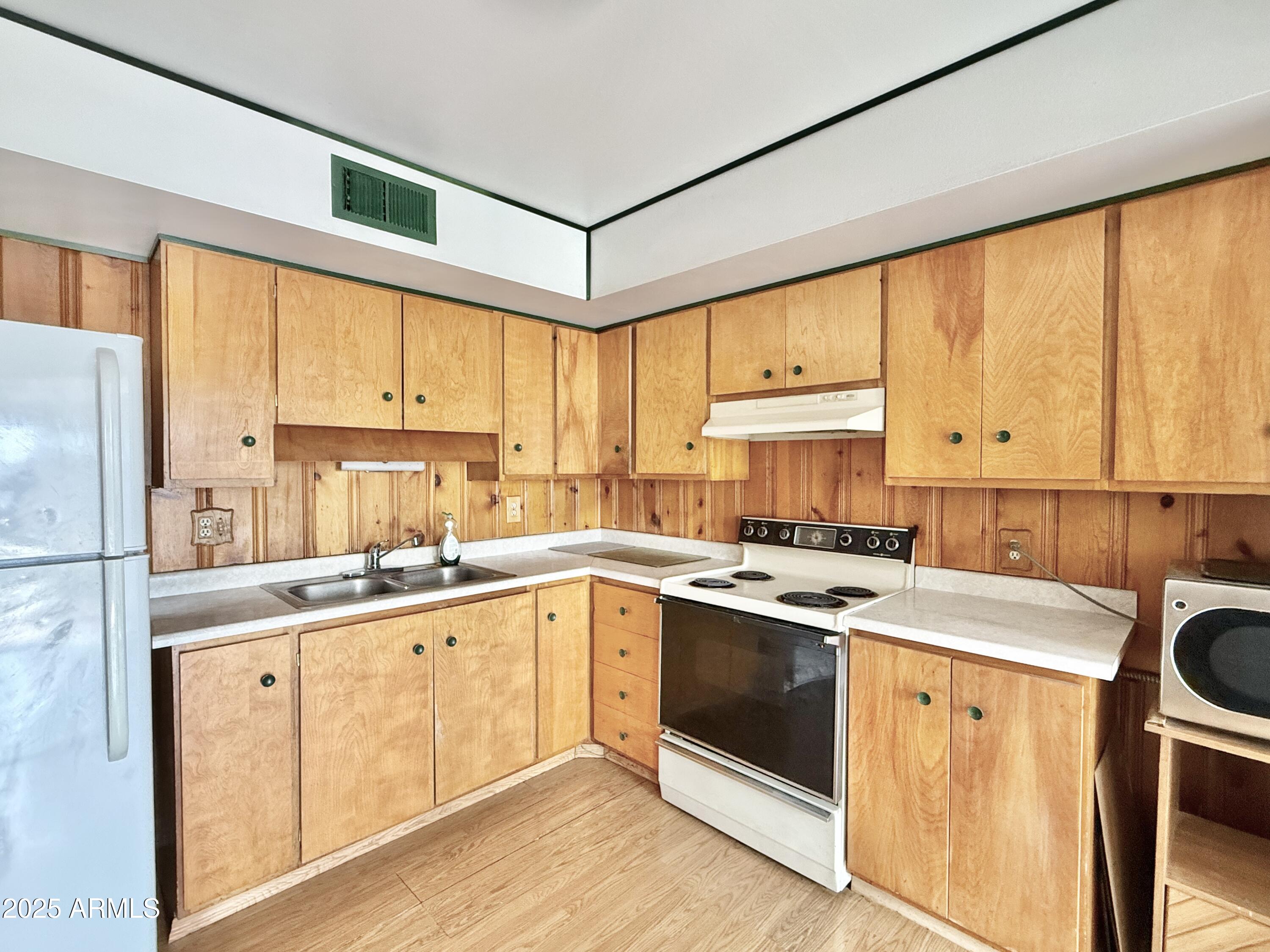 SCOTTSDALE EAST UNIT 2 - Residential