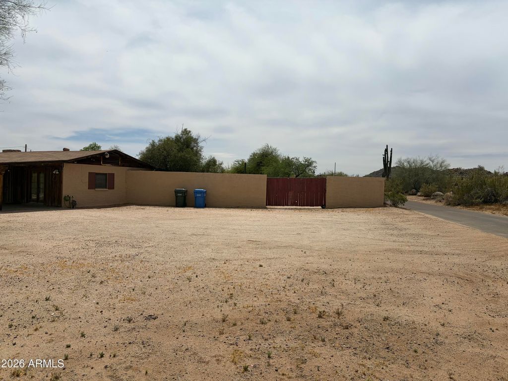 Photo of 2105 E Lone Cactus Drive, Phoenix, AZ 85024 (MLS # 7030177)