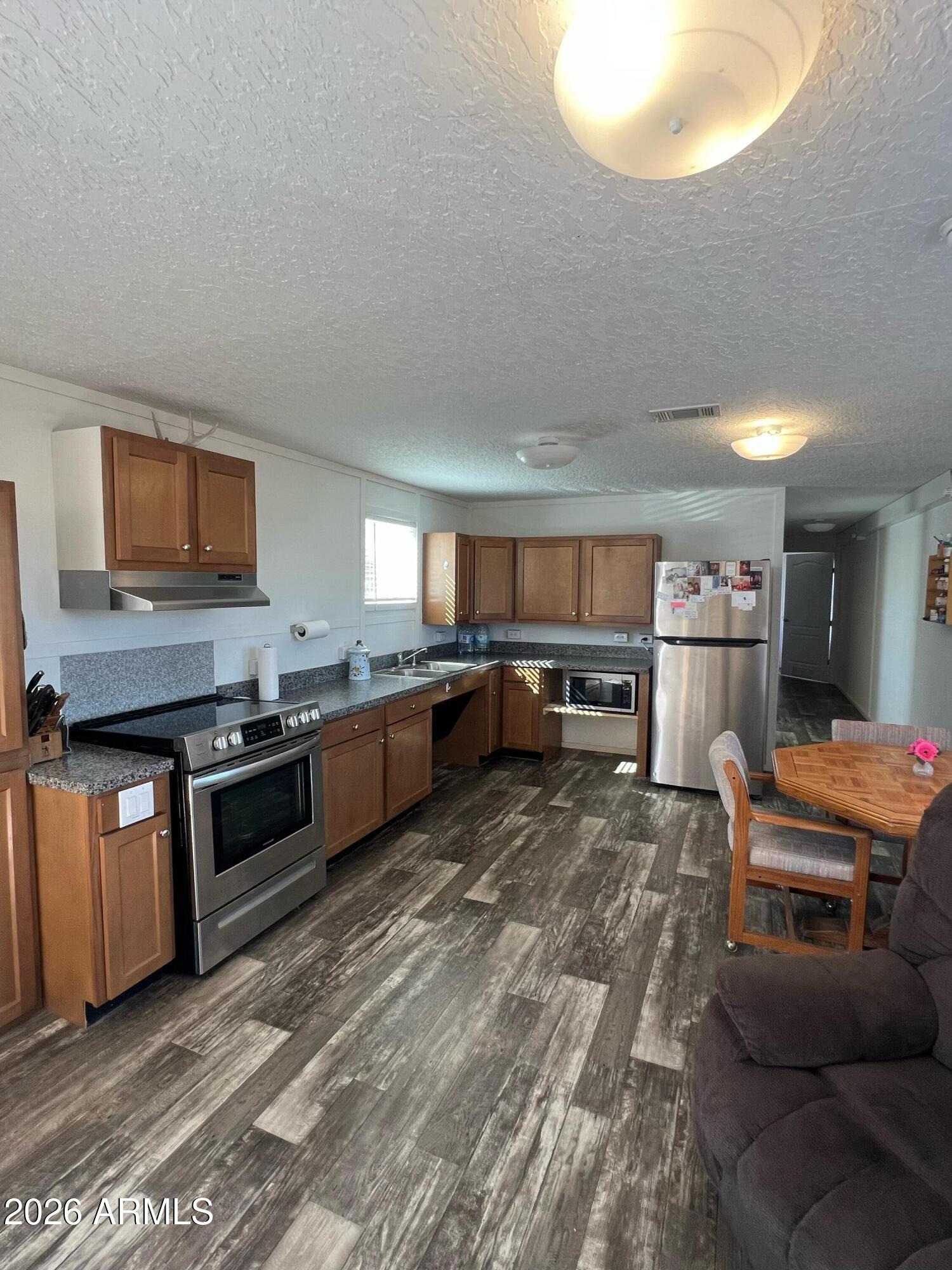 Hodgins Acres - Residential