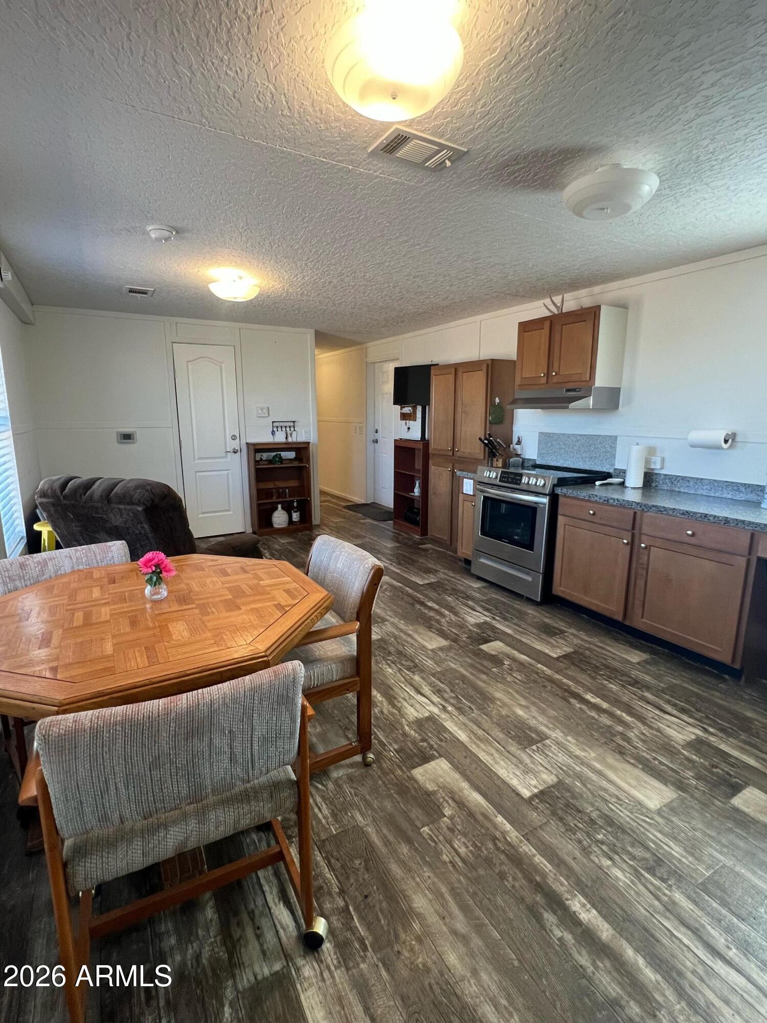 Hodgins Acres - Residential