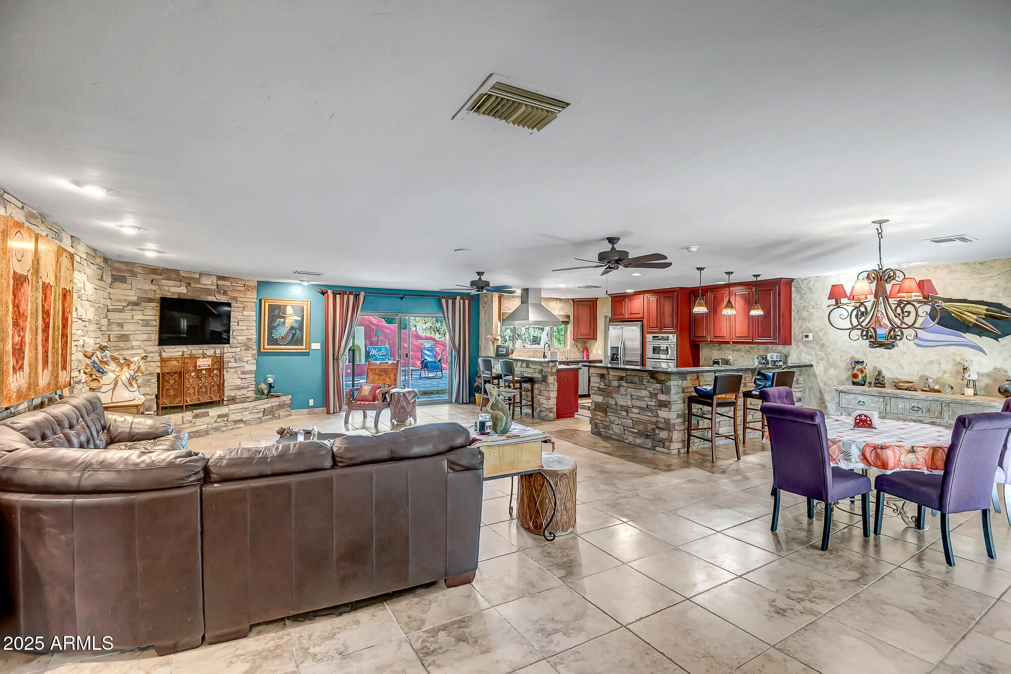 7829 E CAREFREE ESTATES Circle