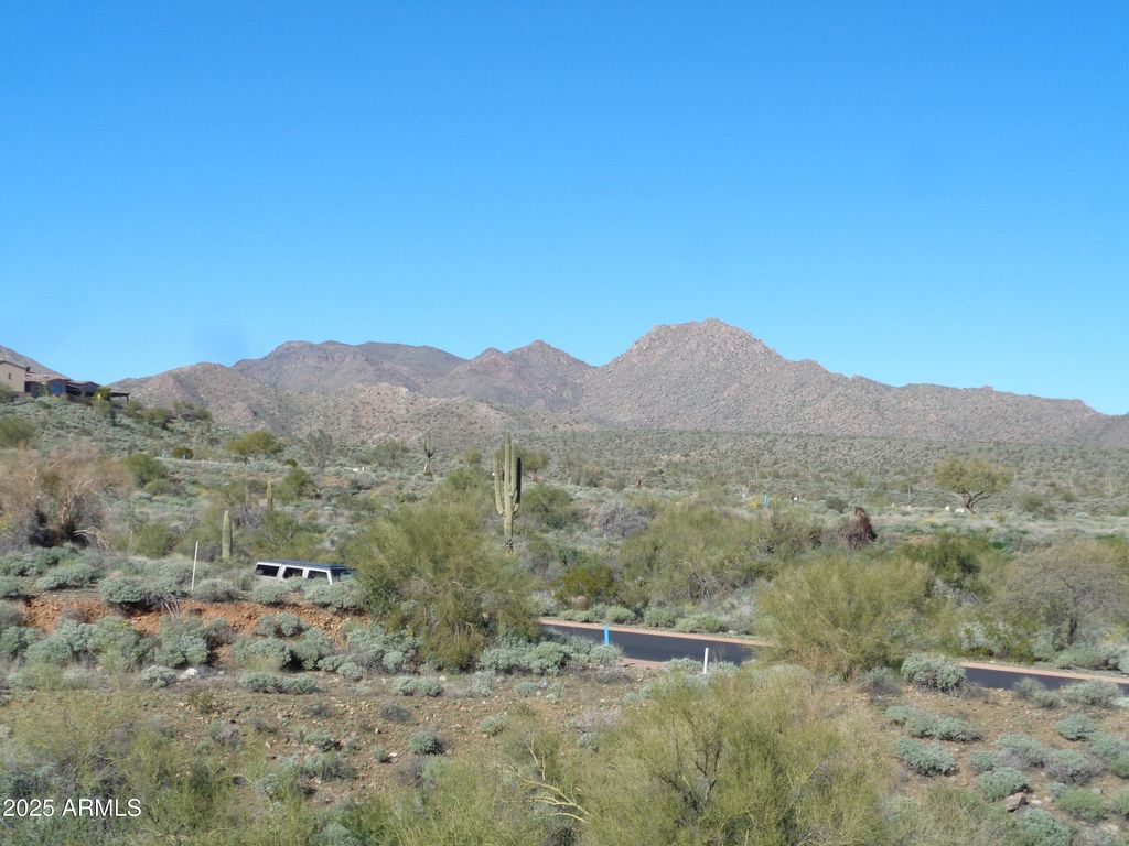 Photo of 14415 E Prairie Dog Trail #5, Fountain Hills, AZ 85268 (MLS # 6957350)