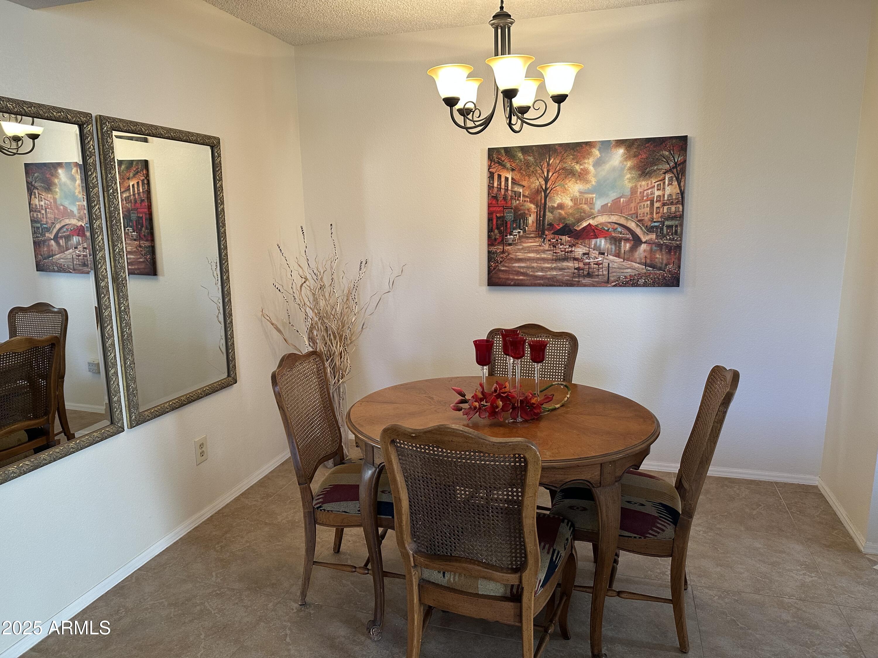 5518 E LINDSTROM Lane 3010