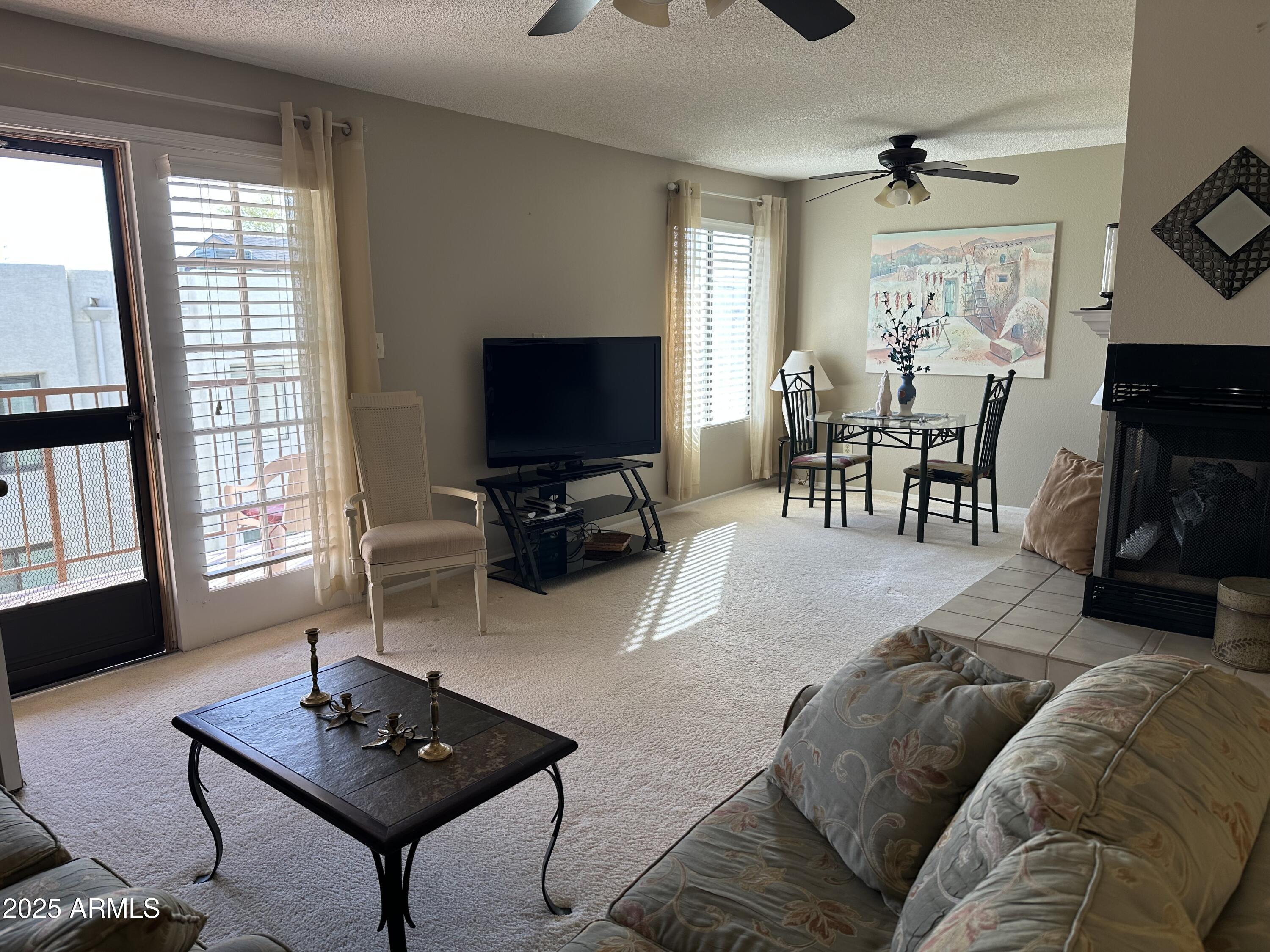 5518 E LINDSTROM Lane 3010