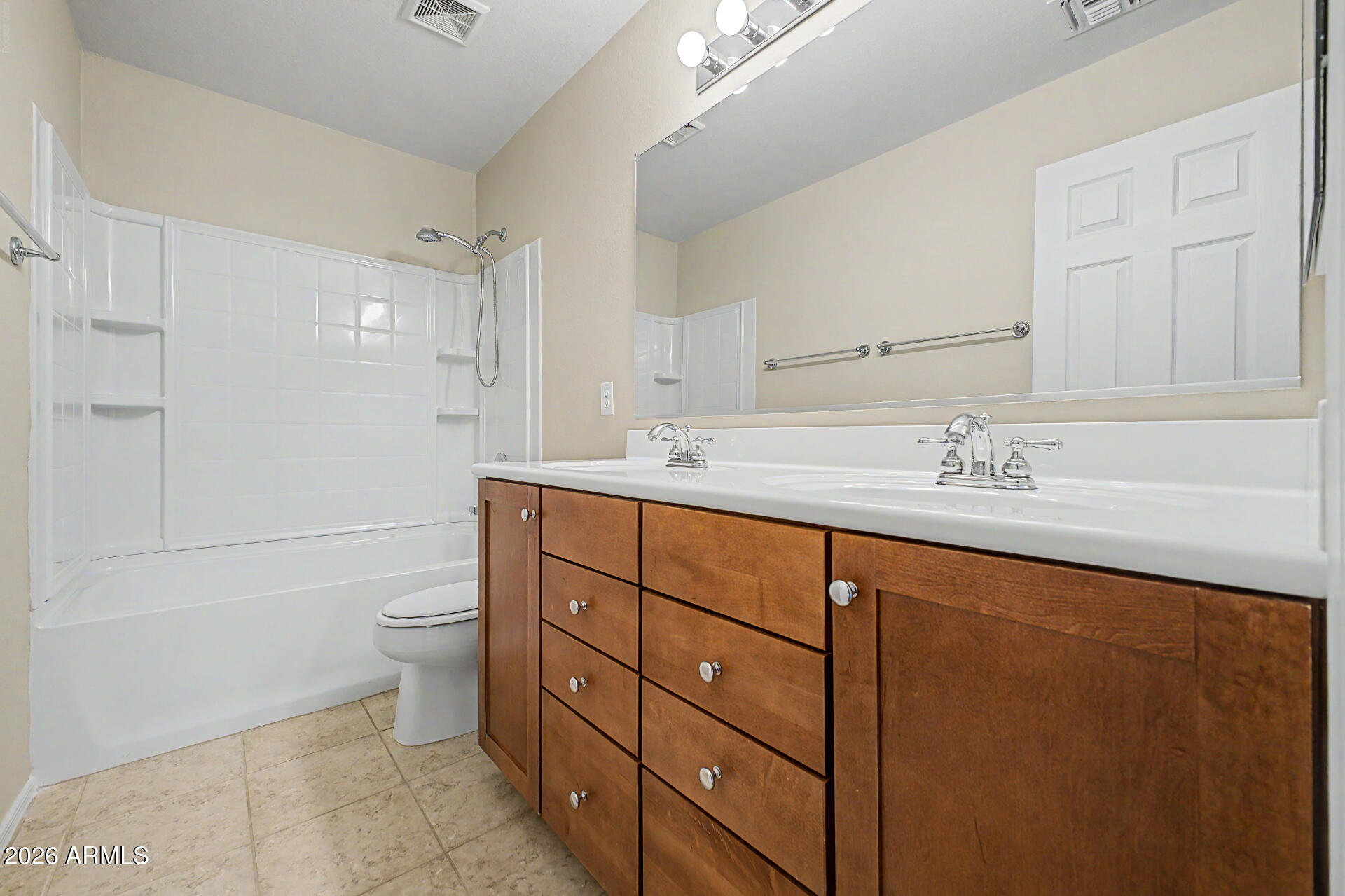 INDIGO TRAILS REPLAT - Residential
