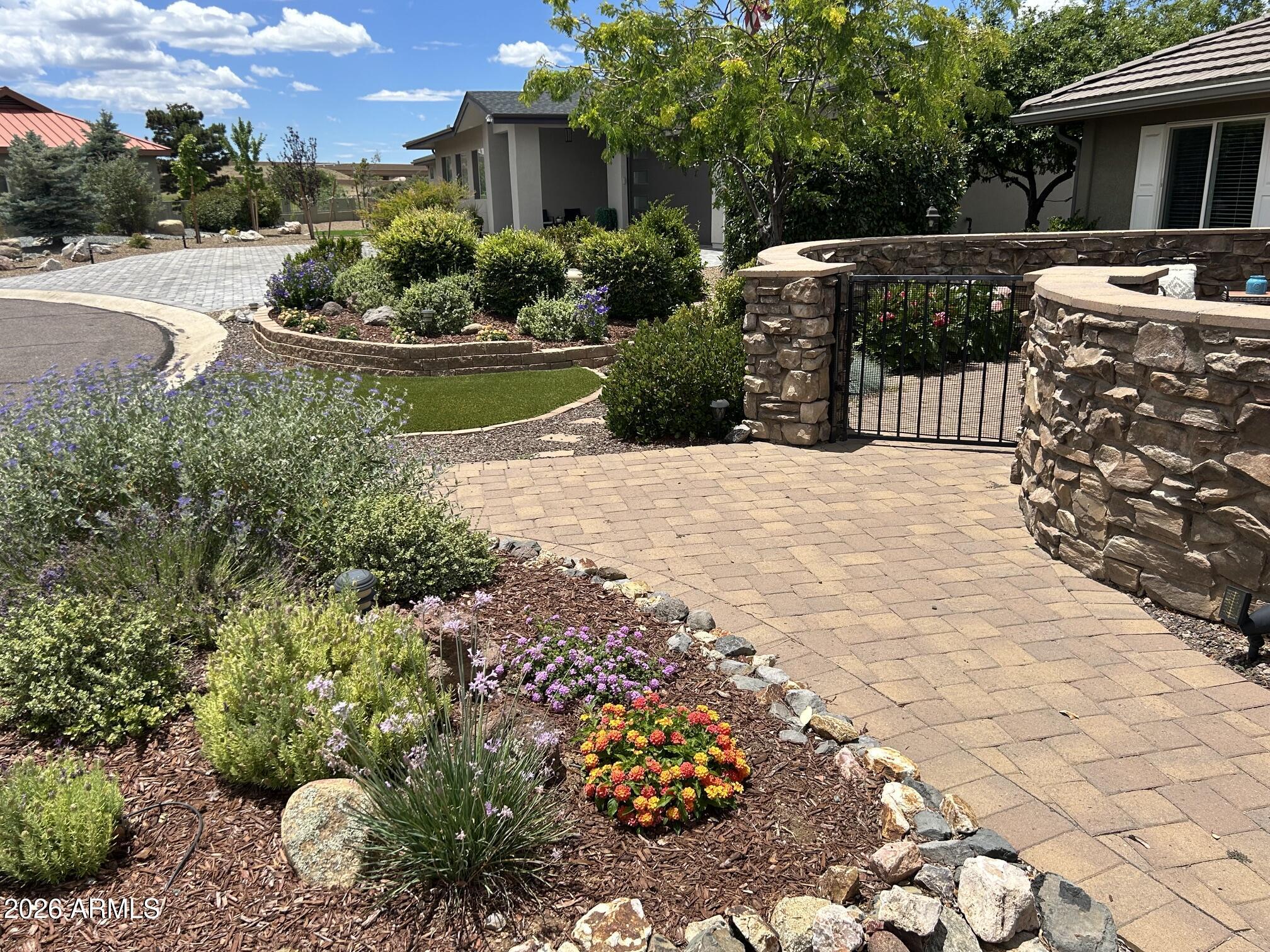 1930 GOLF VIEW Lane