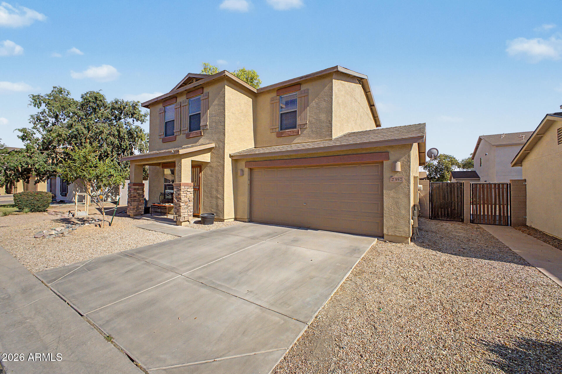 2357 E MEADOW CREEK Way
