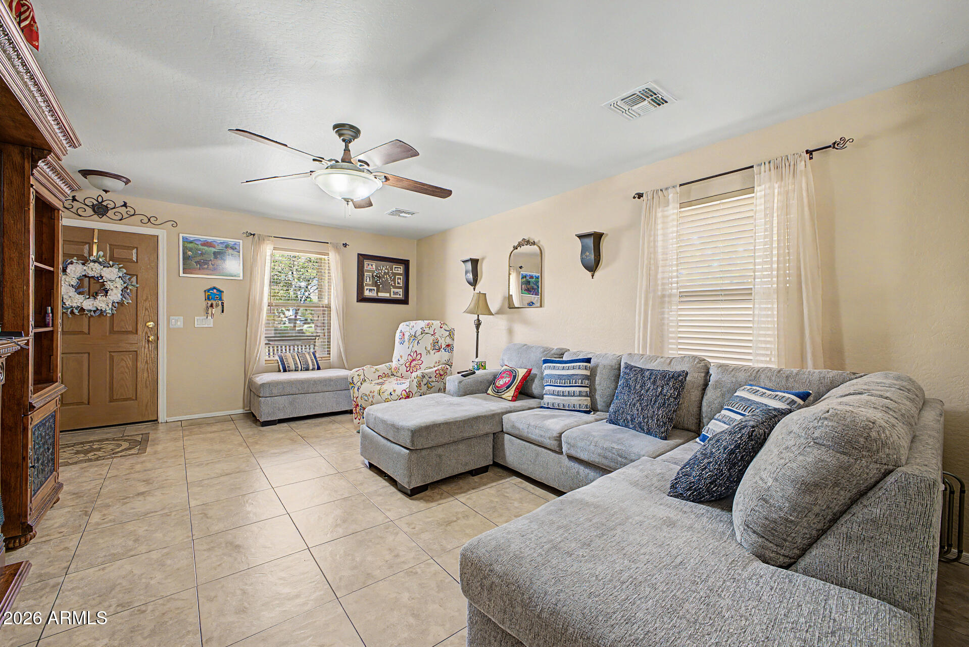 2357 E MEADOW CREEK Way