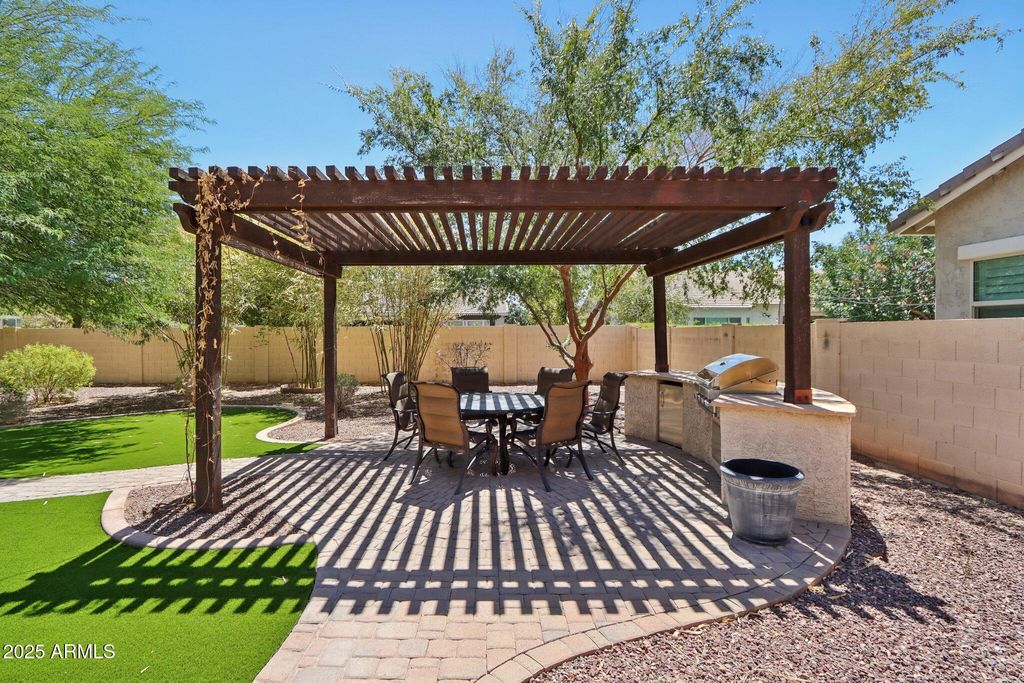 Photo of 14837 W Escondido Drive N, Litchfield Park, AZ 85340 (MLS # 6913896)