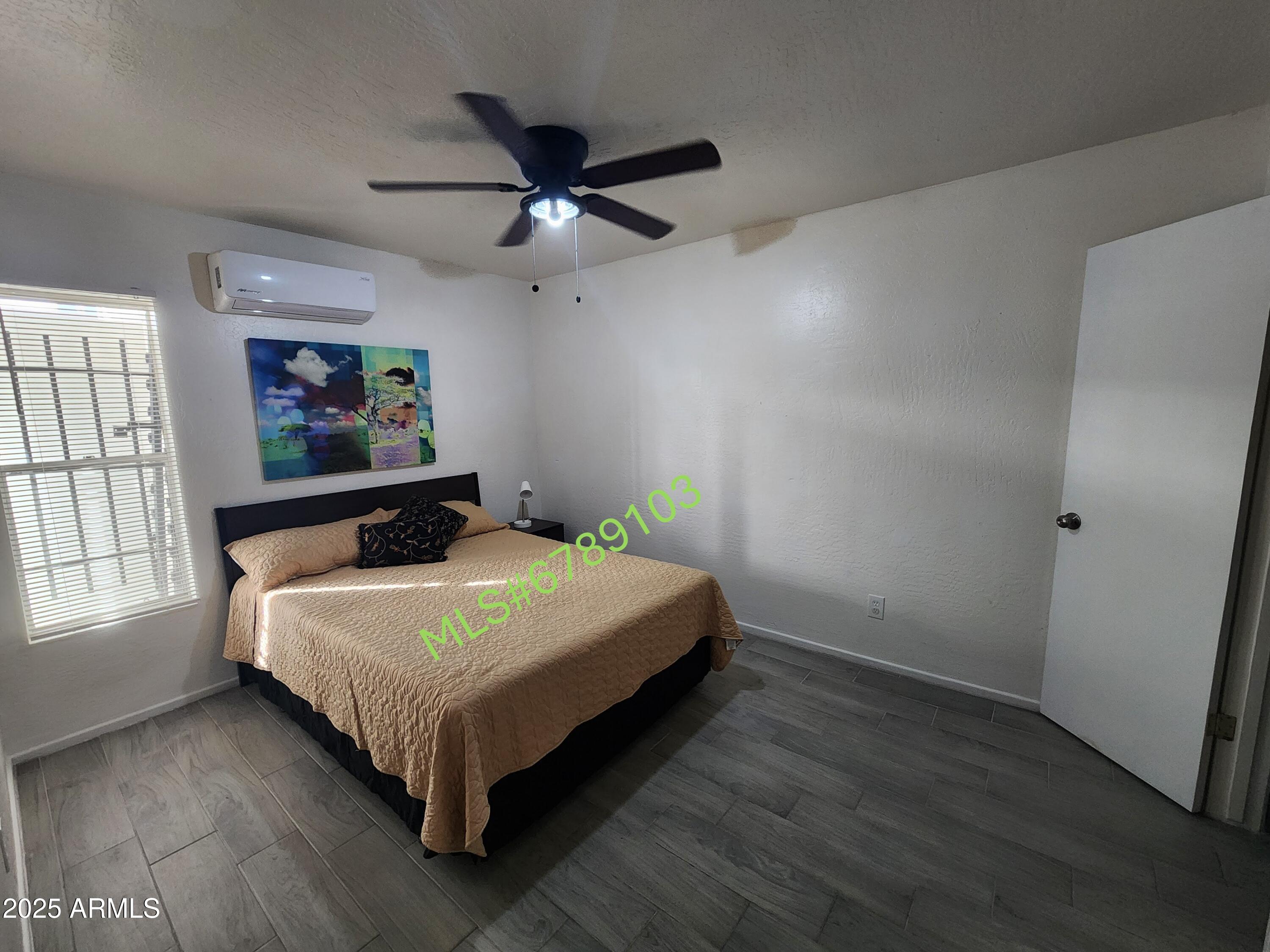 2001 W TURNEY Avenue 6