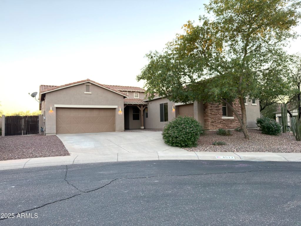 Photo of 4517 W Heyerdahl Drive, New River, AZ 85087 (MLS # 6939238)