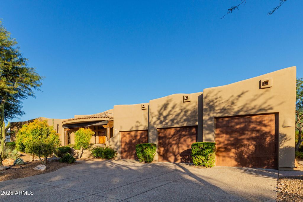 Photo of 27609 N Desierto Drive, Rio Verde, AZ 85263 (MLS # 6938628)