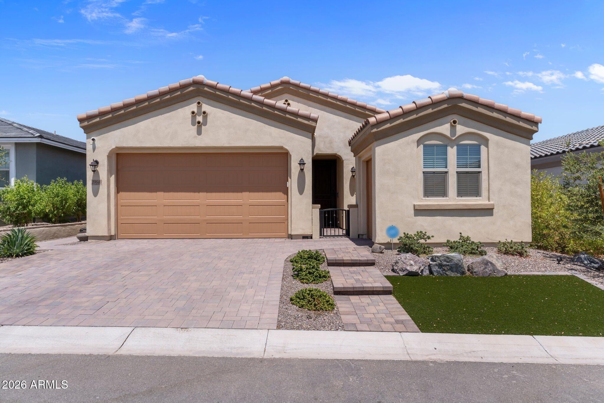 20640 W RANCHO Drive