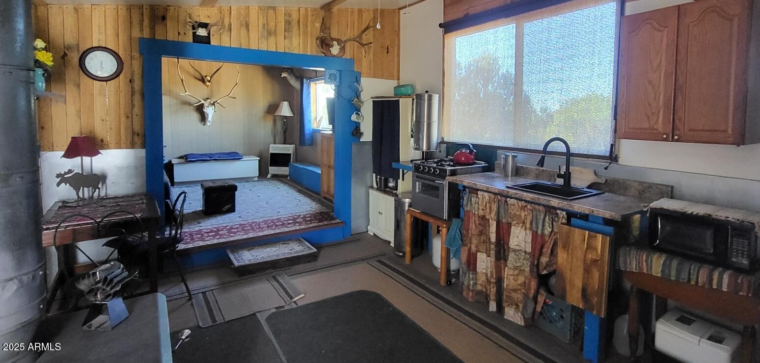 369 B E Antler Trail