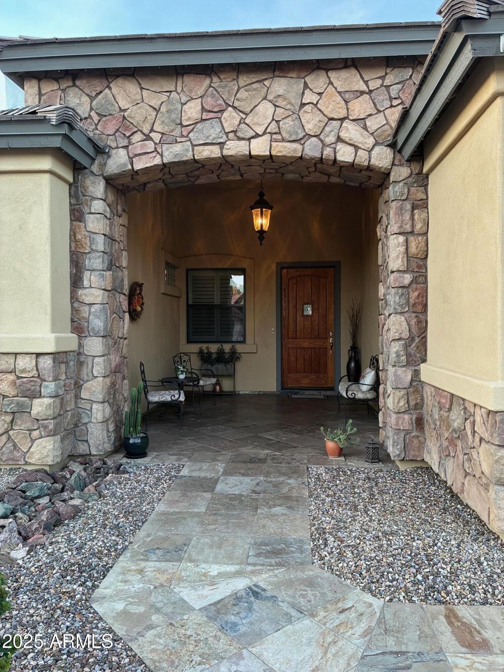 Photo of 929 E Derby Drive, Tempe, AZ 85284 (MLS # 6943762)