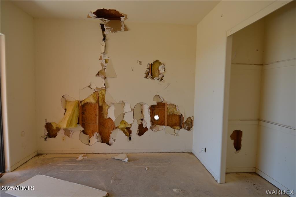 12372 E OLD MULE Drive