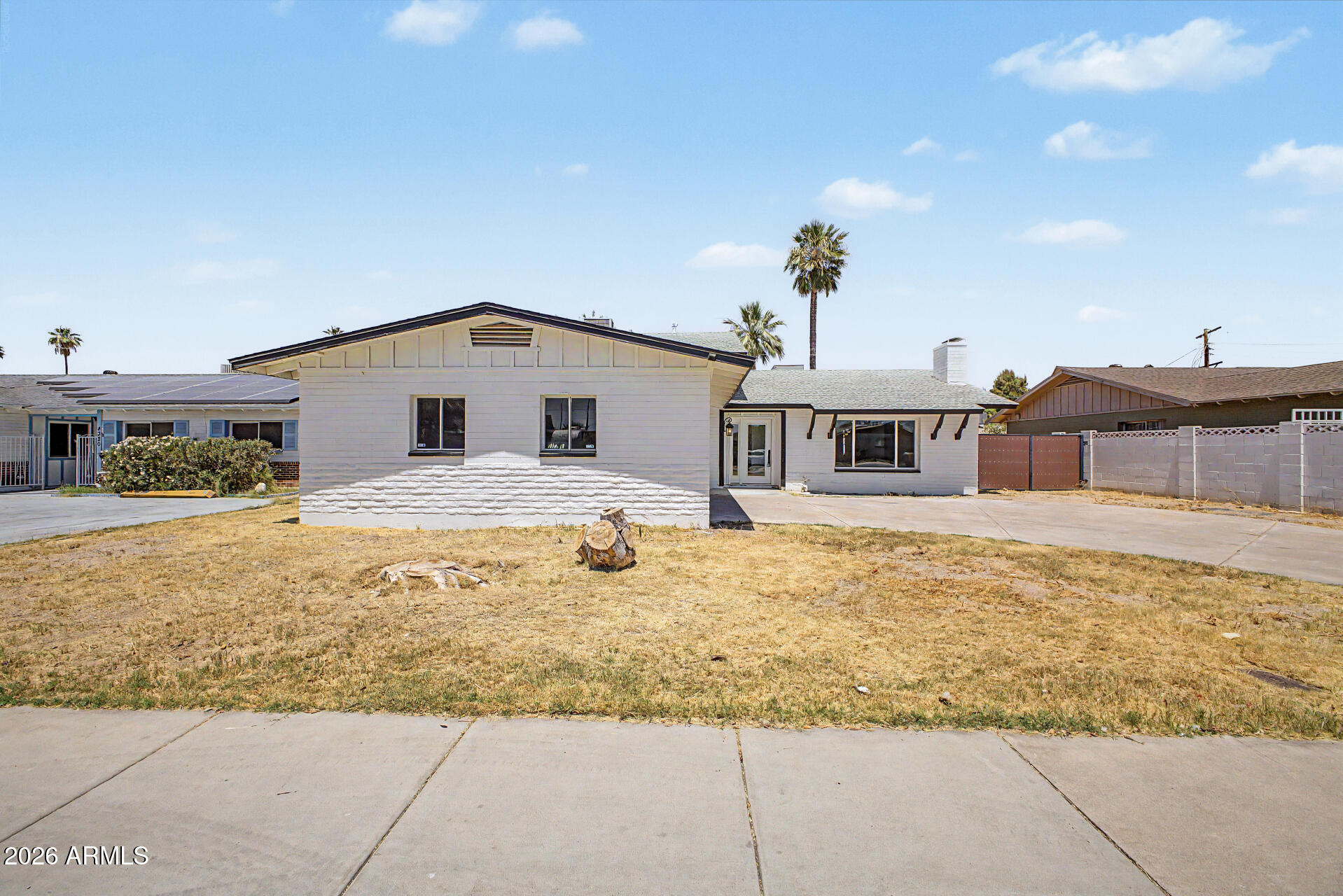 4316 W ROSE Lane