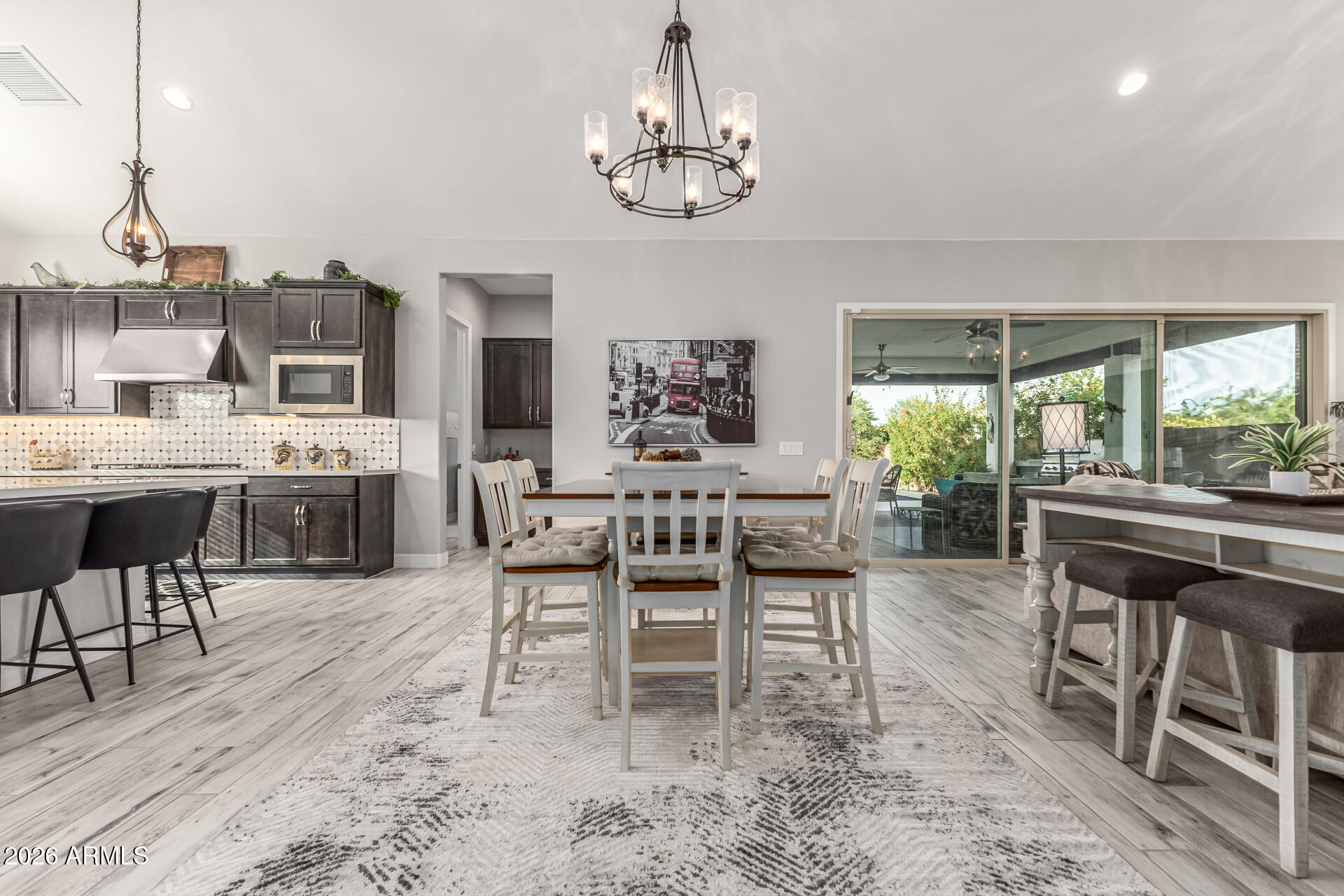 20472 W COOLIDGE Street