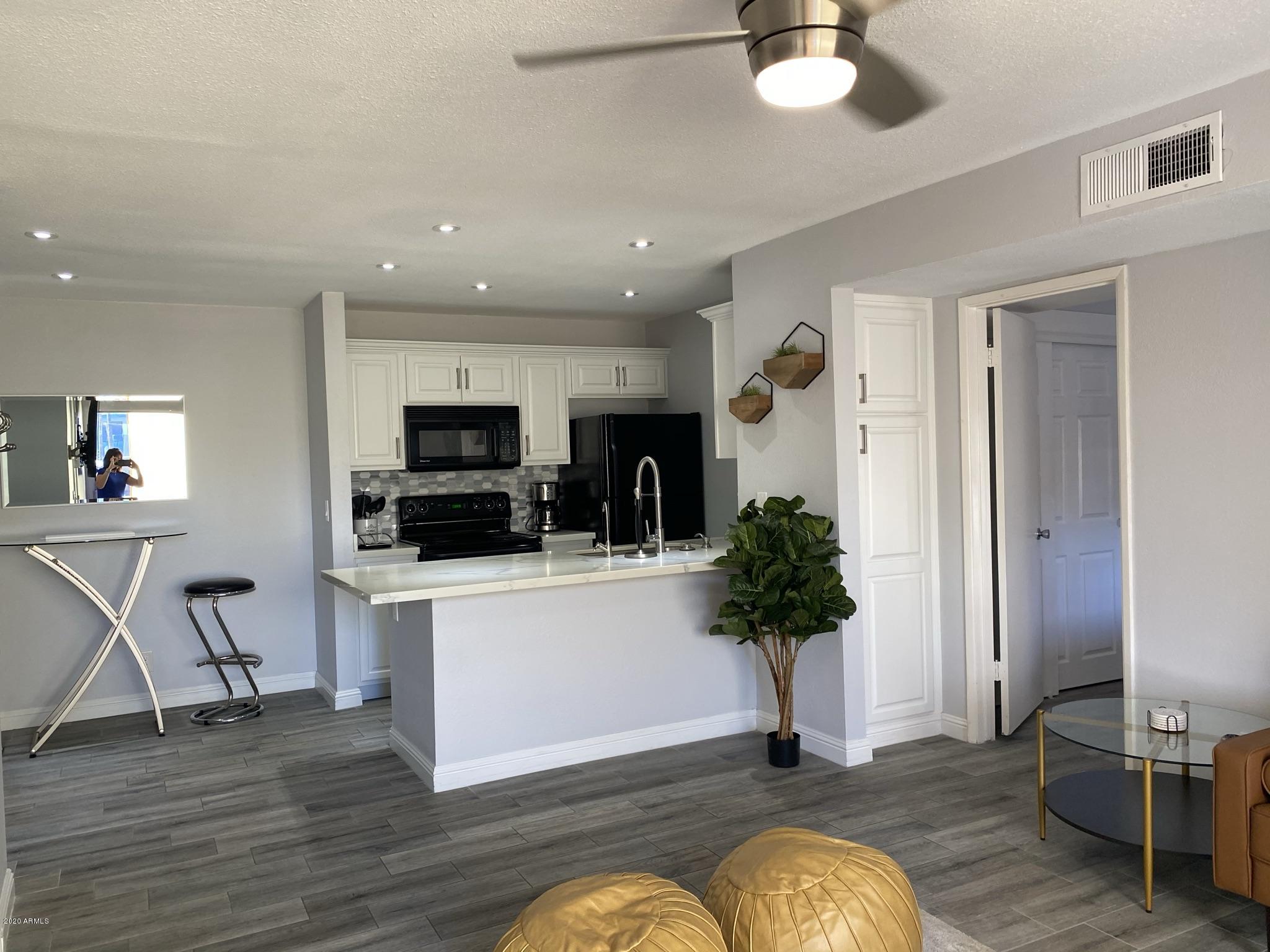 8055 E THOMAS Road C109