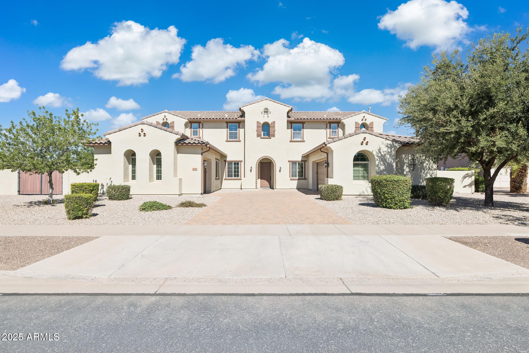 Homes for Sale in Queen Creek Arizona 1 20162 E VIA DEL PALO --